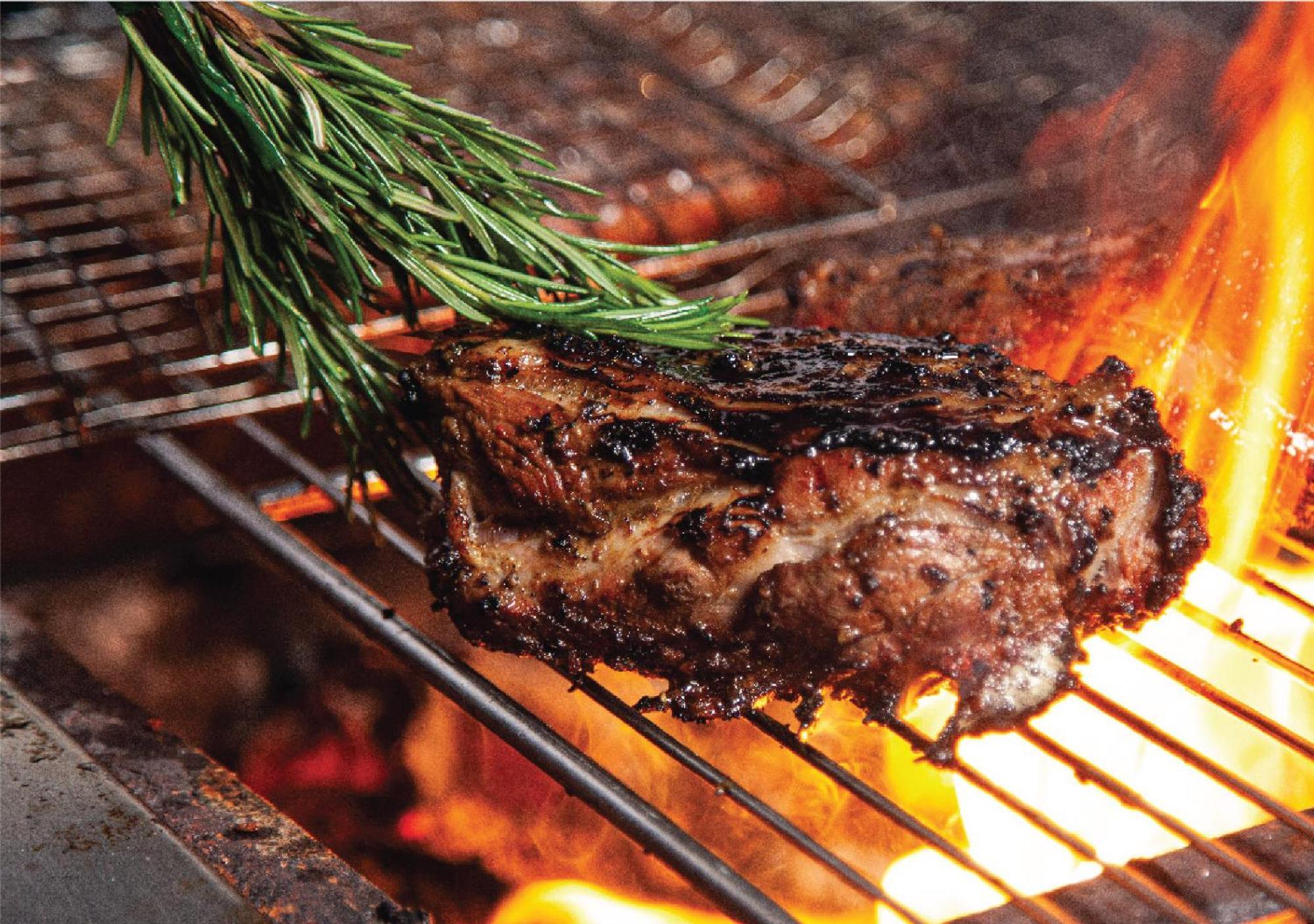 Jumeirah Messilah Beach Kuwait Kuveyt Dış mekan fotoğraf A steak being grilled