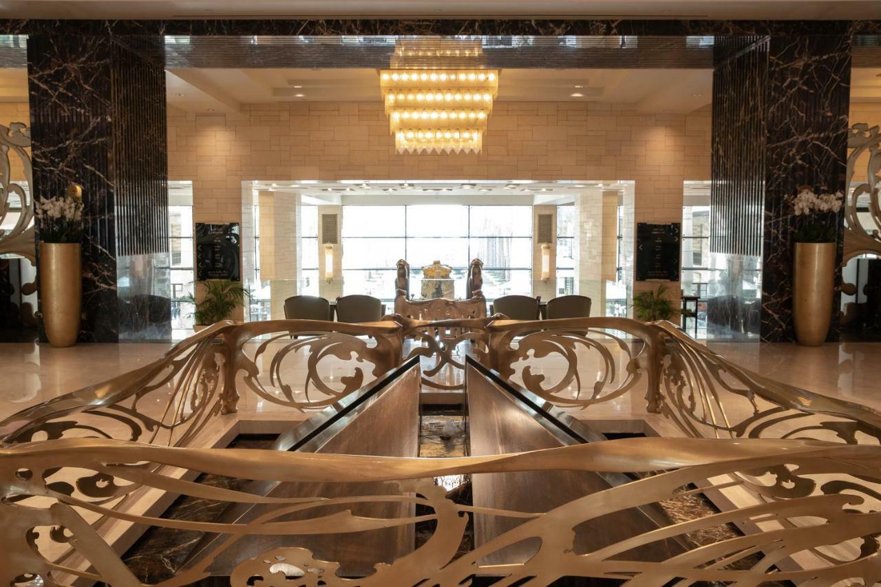 Jumeirah Messilah Beach Kuwait Kuveyt Dış mekan fotoğraf The lobby of the Ritz-Carlton, Dubai